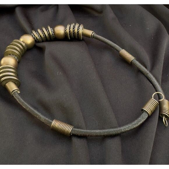 Truly Unique!! Vintage Steel & Brass Industrial Chocker - Picture 5 of 5
